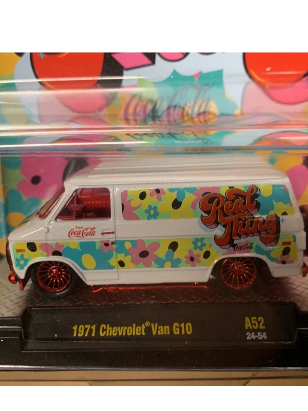 Coca Cola 1971 Chevrolet Van G10 M2 Machines Chase - Picture 10 of 10